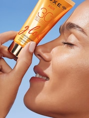 Nuxe Sun Sunkissed Fluid SPF 30 40ml - Image 3 of 4