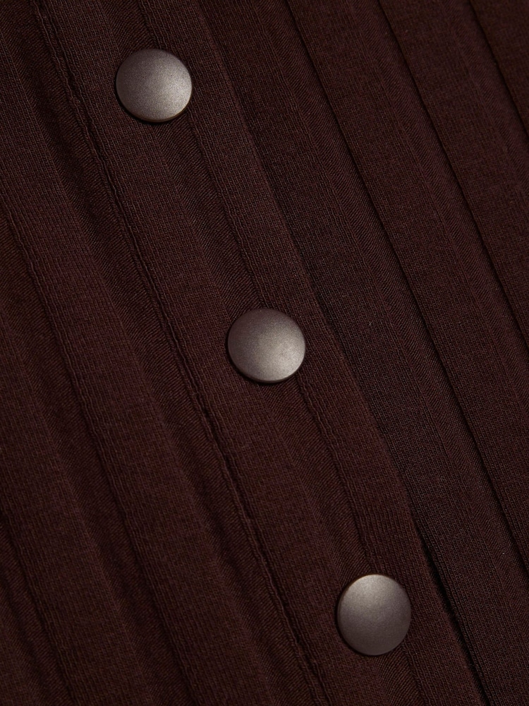 River Island Brown/White Sleeveless Popper Tank Tops 2 Pack - Image 6 of 6