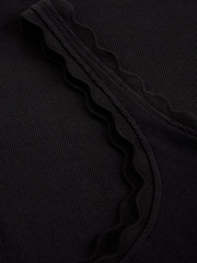 أسود - White Stuff Piper Vest - Image 2 of 2