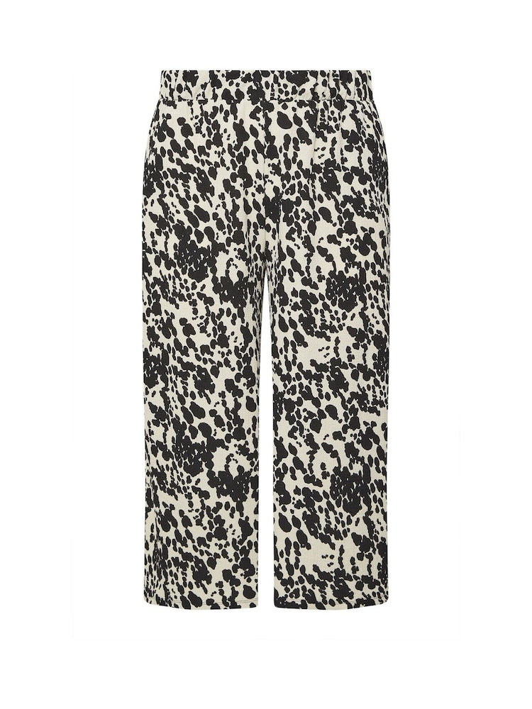Yours Curve White Cow Print Midaxi Culottes - Image 6 of 6
