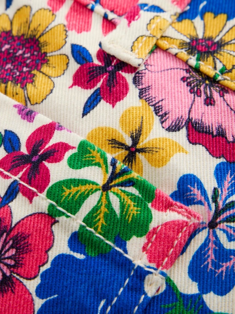 Boden Pink Patch Pocket Shorts - Image 3 of 3