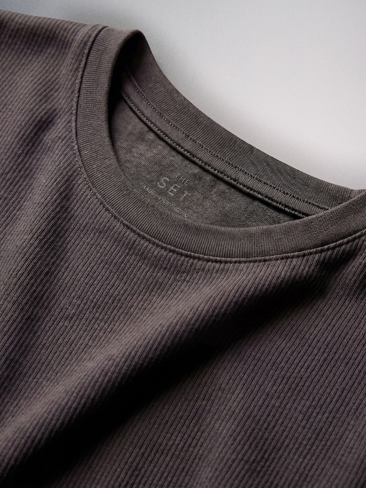 The Set 3 Pack Long Sleeve Ribbed Maternity T-Shirts Black/Chocolate Brown/White - Image 7 of 7