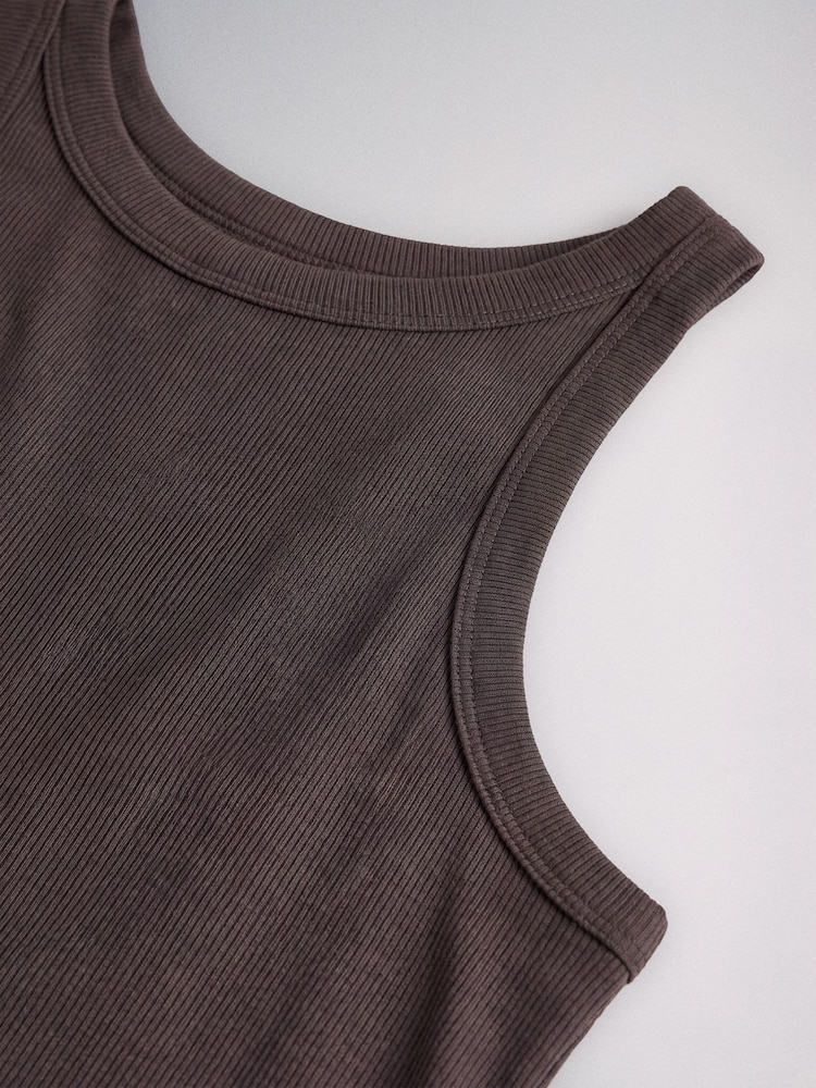 The Set 3 Pack Ribbed Maternity Racer Vests - Imagen 6 de 6