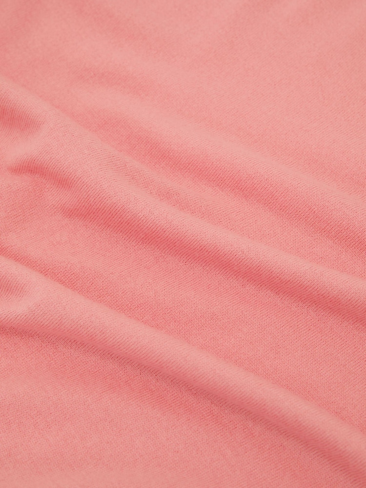 Reiss Pink Paris Merino Wool V-Neck Jumper - Image 6 of 6 Reiss Pink Paris Merino Wool V-Neck Jumper - Image 6 of 6