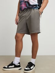 River Island レギュラーフィットリップストップショートパンツ - 画像 1 / 4