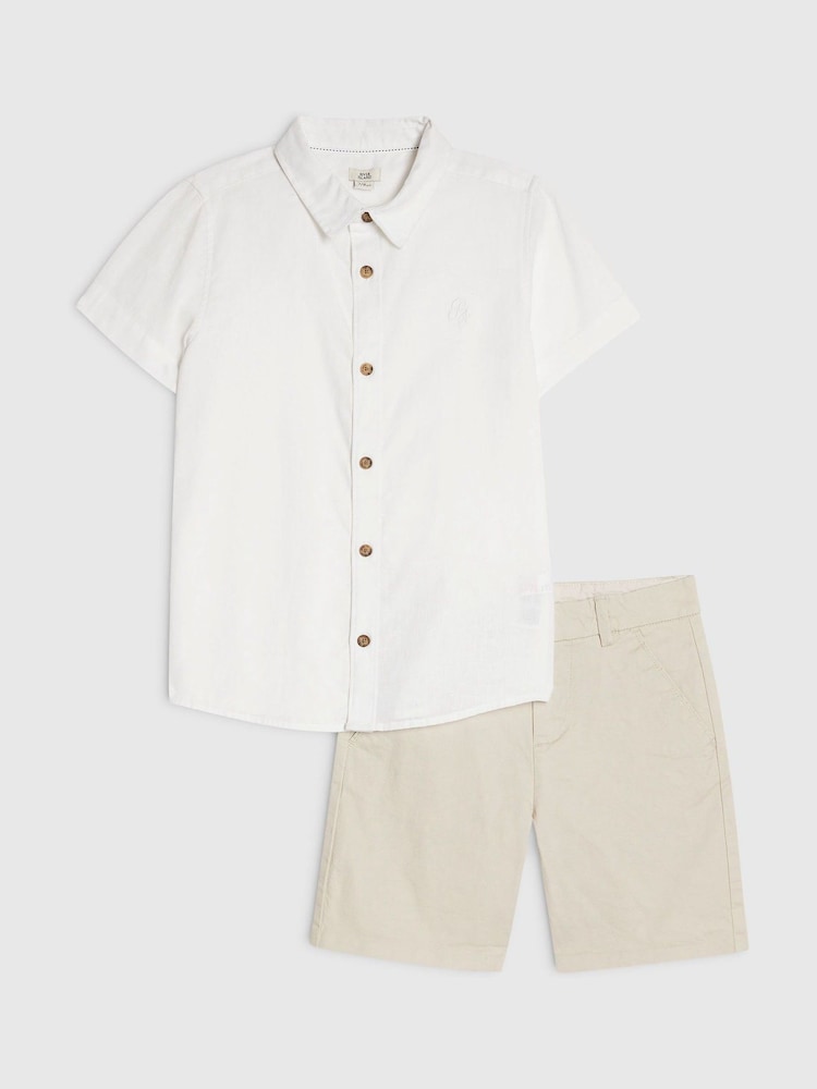 River Island Ensemble chemise élégante à manches courtes et short chino - Image 2 de 5