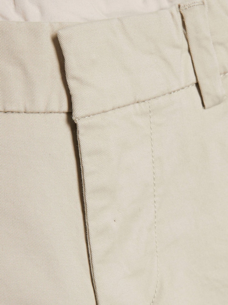 River Island Ensemble chemise élégante à manches courtes et short chino - Image 5 de 5