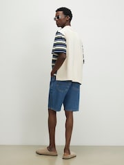 River Island Regular Fit Mid Wash Shorts - Imagen 4 de 4