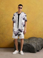 River Island Monogram Floral Pull On Shorts - صورة 1 من 2