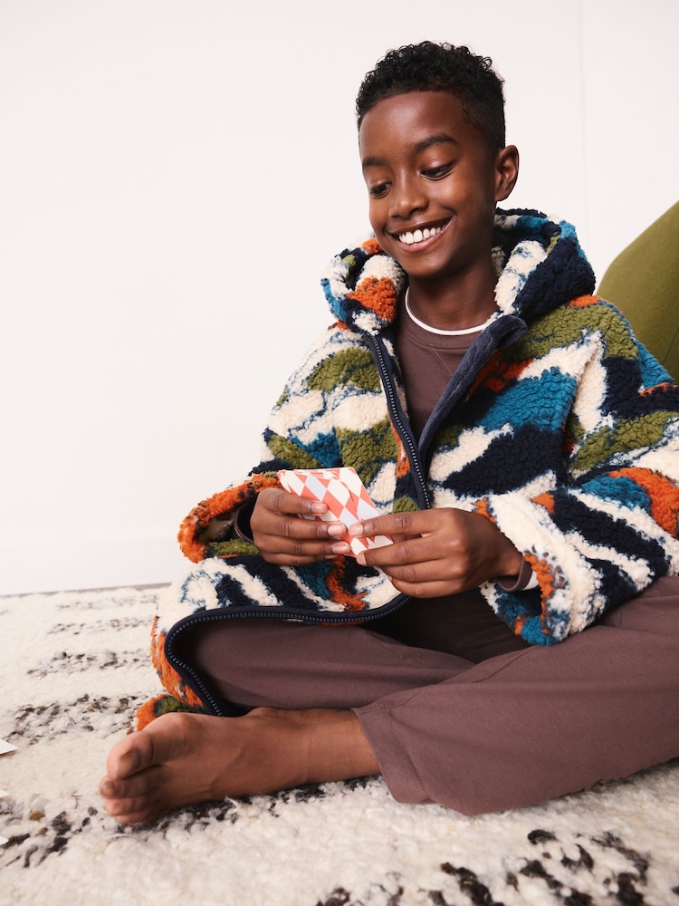 Camouflage Zip Fleece Hooded Blanket (5-16yrs) - Image 2 of 4