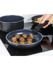 Russell Hobbs 5 Piece Blue Smart Clip Marine Pans Set - Image 7 of 8