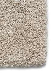 Think Rugs Cream Sierra 9000 Plain Shaggy Rug - Image 4 of 5