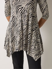 M&Co Black Zebra Print Hanky Hem Top - Image 4 of 5