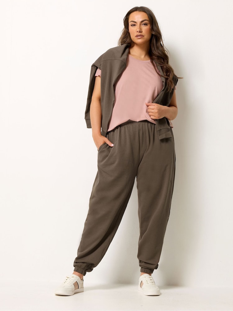 Yours Curve Pink Joggers Sweatshirt & T-Shirt Set 2 Pack - Image 2 of 6 Yours Curve Pink Joggers Sweatshirt & T-Shirt Set 2 Pack - Image 2 of 6
