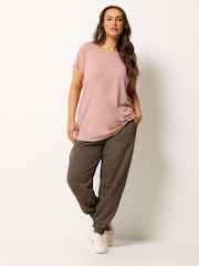 Yours Curve Pink Joggers Sweatshirt & T-Shirt Set 2 Pack - Image 3 of 6