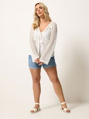 Yours Curve Cream Flower Appliqué Shrug - Image 2 of 5