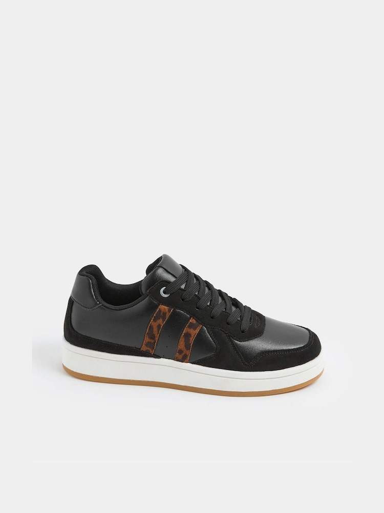 Yours Curve Black E Wide Fit Padded Lace Up Trainers - Image 2 of 4