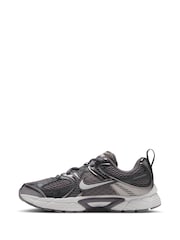 Nike Iron Grey Junior V5 Runner Trainers - Image 7 of 10