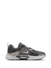 Nike Iron Grey Junior V5 Runner Trainers - Image 8 of 10