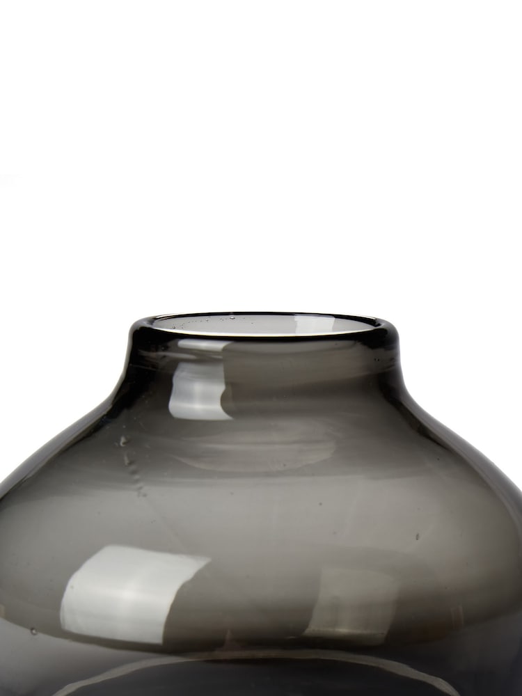 The Conran Shop Smoke Grey Pod Vase 9.5cm - Image 2 of 4
