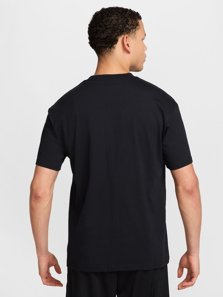 Nike Black Court Heritage Tennis T-Shirt - Image 2 of 5 Nike Black Court Heritage Tennis T-Shirt - Image 2 of 5