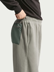 Nike Green Therma FIT Training Joggers - Image 4 of 6