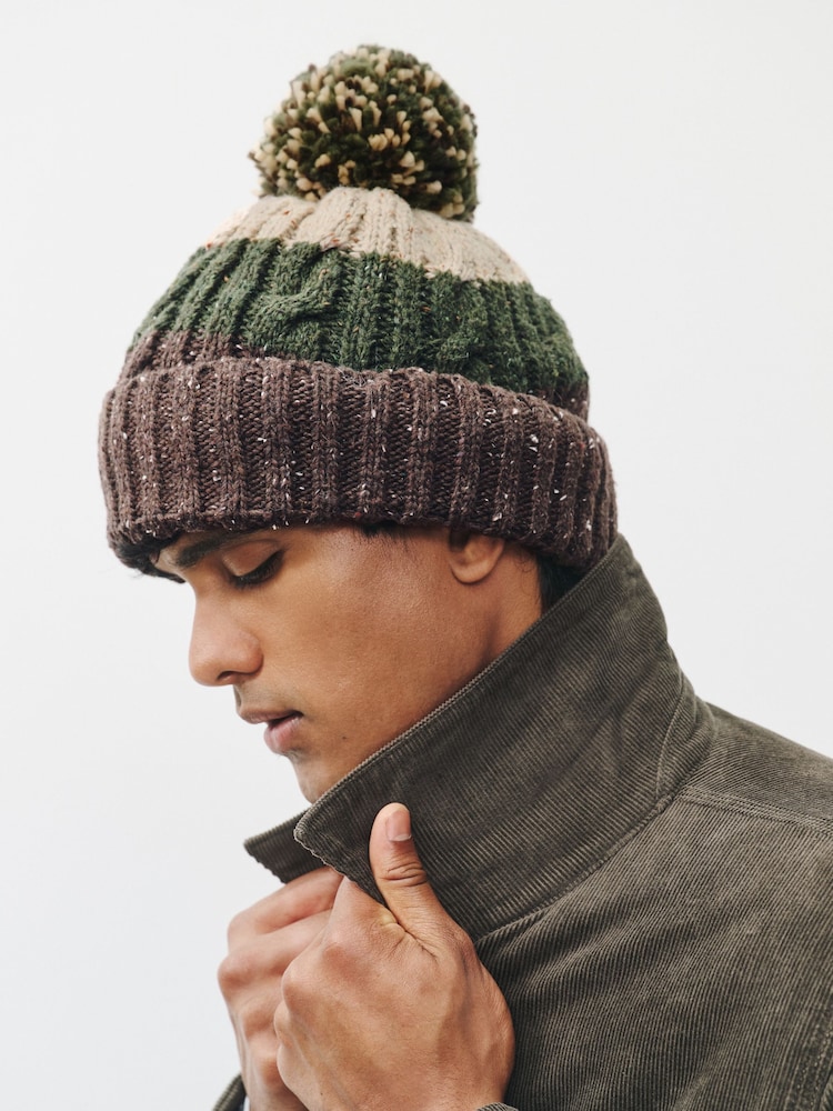 Brown/Khaki Green Stripe - Thinsulate Bobble Hat - 5суретінің 1 суреті Brown/Khaki Green Stripe - Thinsulate Bobble Hat - 5суретінің 1 суреті