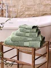 Christy Bay Leaf Supreme Hygro® - 650 GSM Cotton Towel - Image 1 of 3