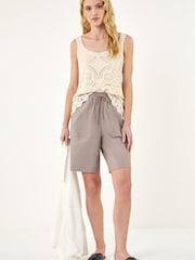 Marrón - Roman Drawcord Detail Shorts - Imagen 2 de 5