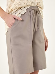 Marrón - Roman Drawcord Detail Shorts - Imagen 5 de 5