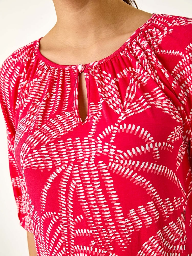Roman Red Floral Printed Keyhole Front Stretch Top - Image 5 of 5 Roman Red Floral Printed Keyhole Front Stretch Top - Image 5 of 5