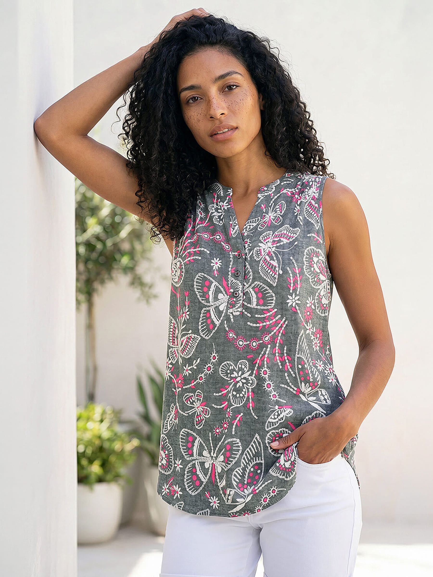 Roman Originals Sleeveless Shirt for Women UK Ladies Vest Tank Top Summer Smart Blouse Stretchy Jersey T-Shirt Casual Spring Holiday Party Beach Vacation Notch Neck - Image 7
