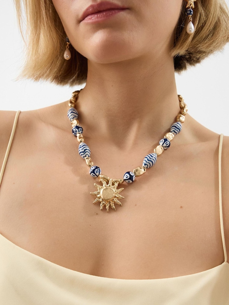 Accessorize Sun Pendant Beaded Necklace - Изображение 2 2