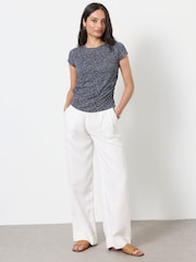 Navy Coral Print - FatFace Short Sleeve Ruched Top - 6의 이미지 4