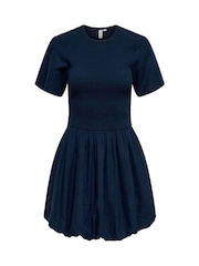 ONLY Smocked Balloon Linen Blend Mini Dress - Bild 5 von 6