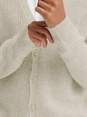 Blend Natural Dallas V-Neck Button Cardigan - Image 4 of 8