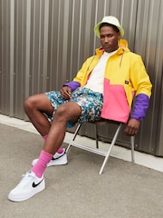 Nike White/Black Air Force 1 Low Trainers - Image 8 of 8