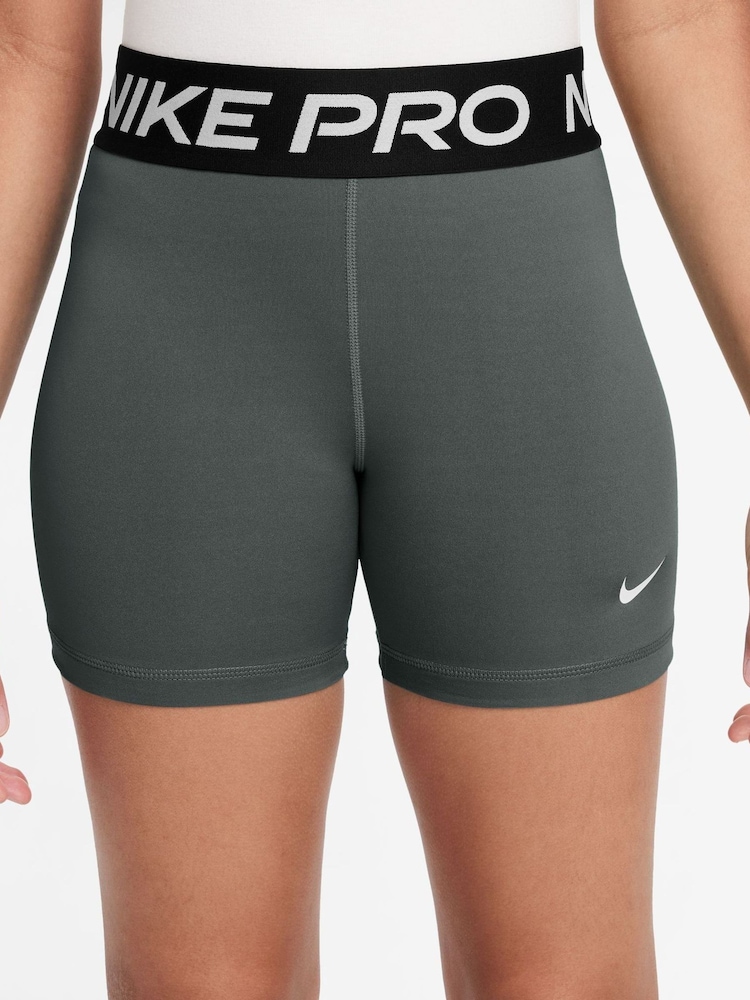 Nike Camo Green 3 Inch Dri-FIT Pro Shorts - Image 1 of 4 Nike Camo Green 3 Inch Dri-FIT Pro Shorts - Image 1 of 4
