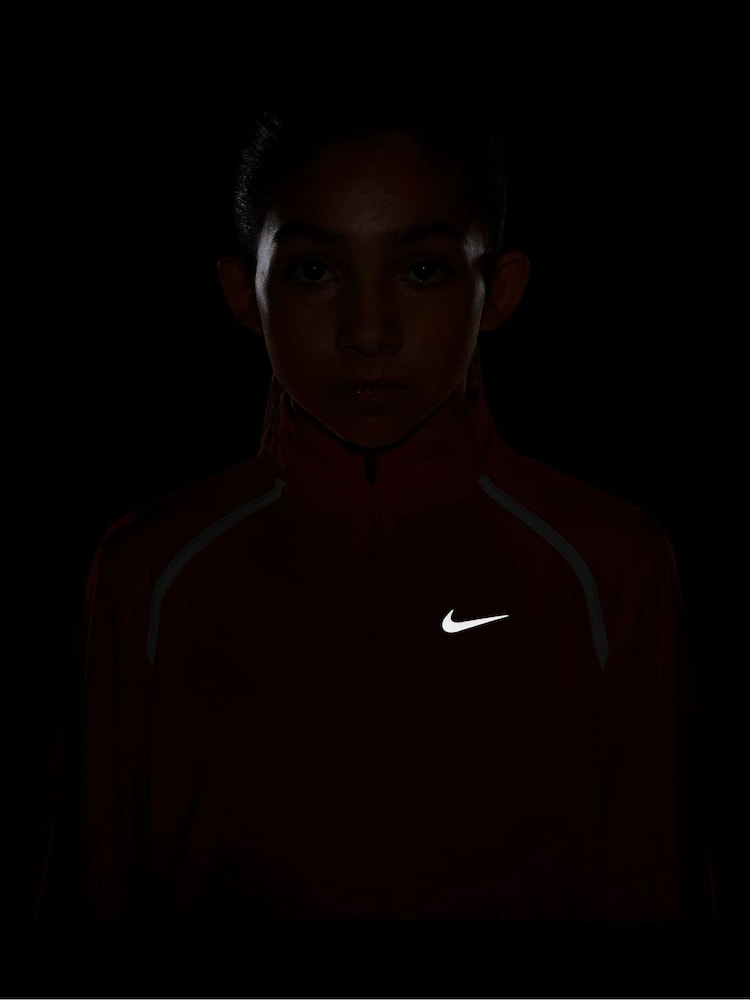 Nike Mystic Date Brown Tempo Dri-FIT Long-Sleeve Half-Zip Top - Image 4 of 4 Nike Mystic Date Brown Tempo Dri-FIT Long-Sleeve Half-Zip Top - Image 4 of 4