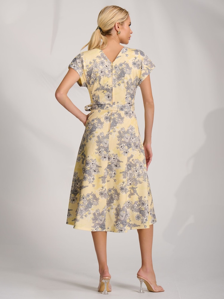 Jolie Moi Yellow Kimono Sleeve Print Scuba Midi Dress - Image 2 of 6