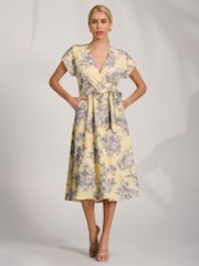 Jolie Moi Yellow Kimono Sleeve Print Scuba Midi Dress - Image 4 of 6