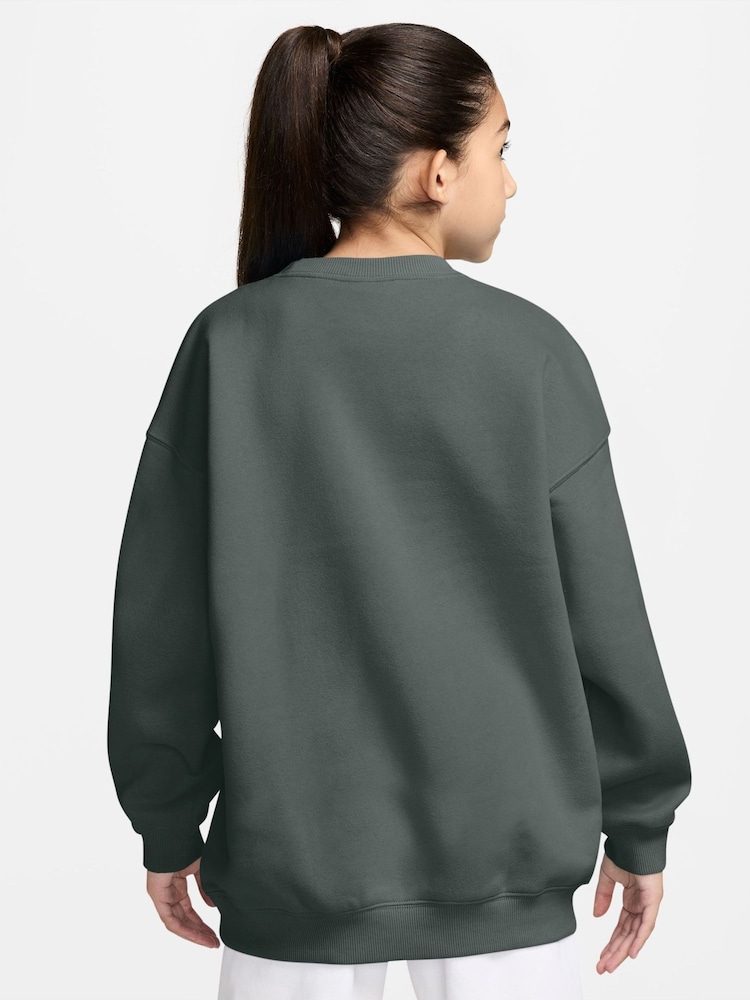 Camouflagegroen - Nike Studio Fleece Oversized Ronde hals Sweatshirt - Afbeelding 2 van 3 Camouflagegroen - Nike Studio Fleece Oversized Ronde hals Sweatshirt - Afbeelding 2 van 3