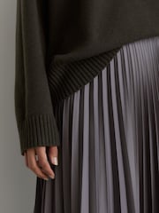 Reiss Khaki Green Riley Wool-Cashmere Crew-Neck Raglan Jumper - Image 5 of 7
