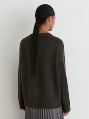 Reiss Khaki Green Riley Wool-Cashmere Crew-Neck Raglan Jumper - Image 6 of 7