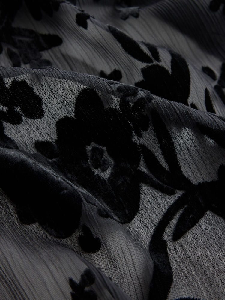 Negro - Floral Devore Midi Skirt - Imagen 3 de 3 Negro - Floral Devore Midi Skirt - Imagen 3 de 3