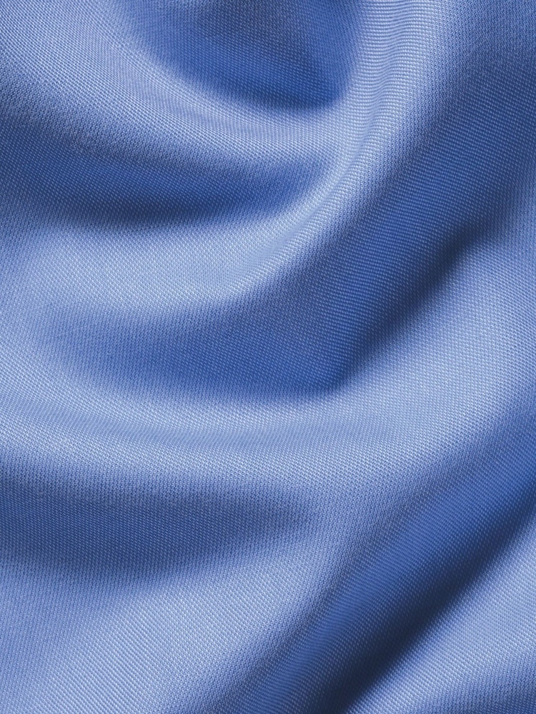 Charles Tyrwhitt Blue Non-Iron Cotton Linen Shirt - Image 6 of 6