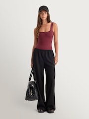 Good American The Sculpting Modern Tank Bodi geyimi - 4şəkildən 3 şəkil
