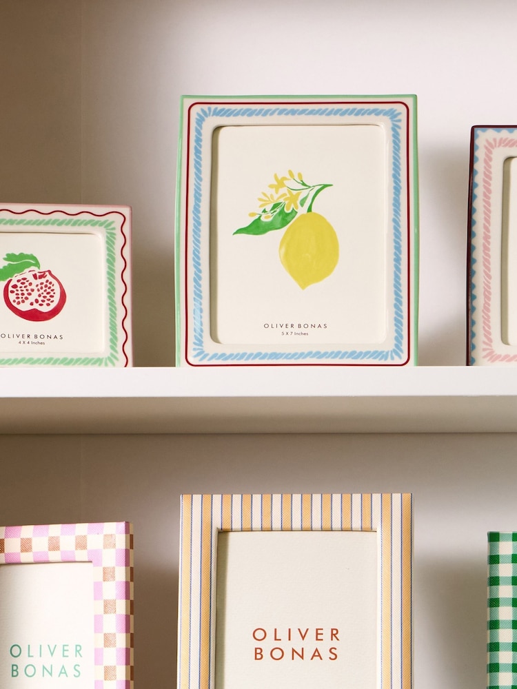 Oliver Bonas White Serra Ceramic Photo Frame 5x7 - Image 2 of 5