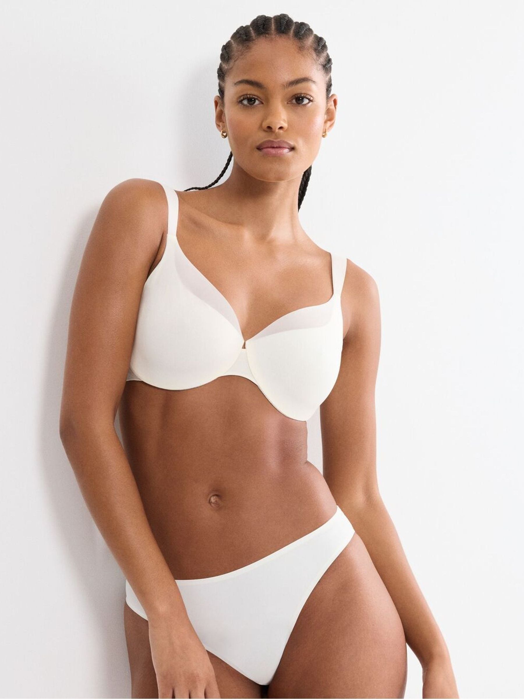 Buy Triumph White Illusion Curve Wired Minimizer Bra from Next USA