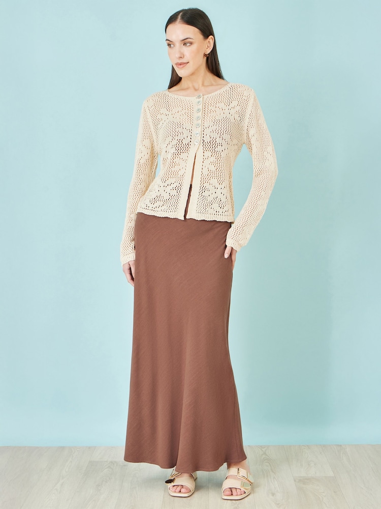 חום - Yumi חצאית ויסקוזה באורך מקסי - תמונה 1 מתוך 3